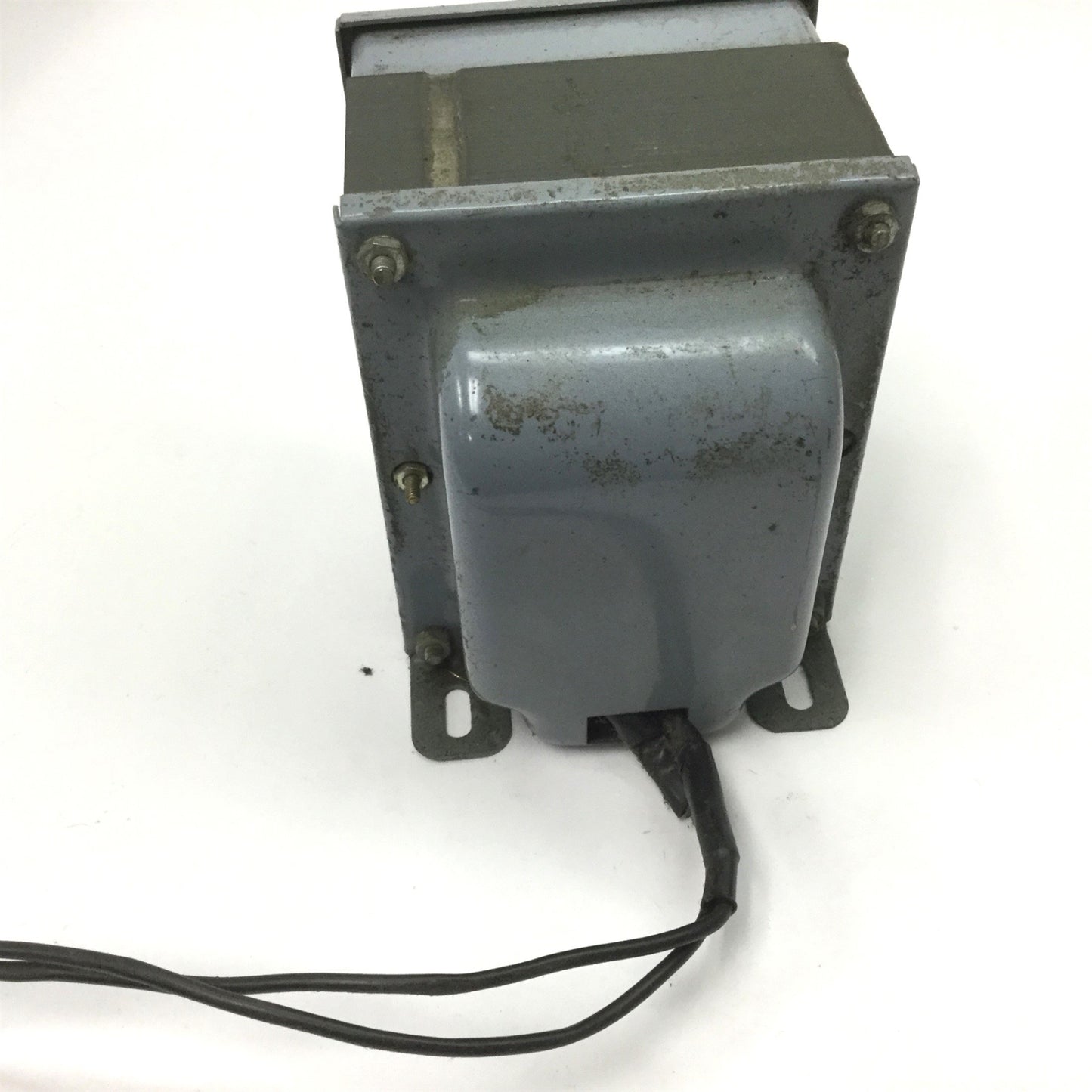 Used Triad-Utrad N-9M Stepdown Autoformer, Voltage: 230/115V, Rating: 1250VA