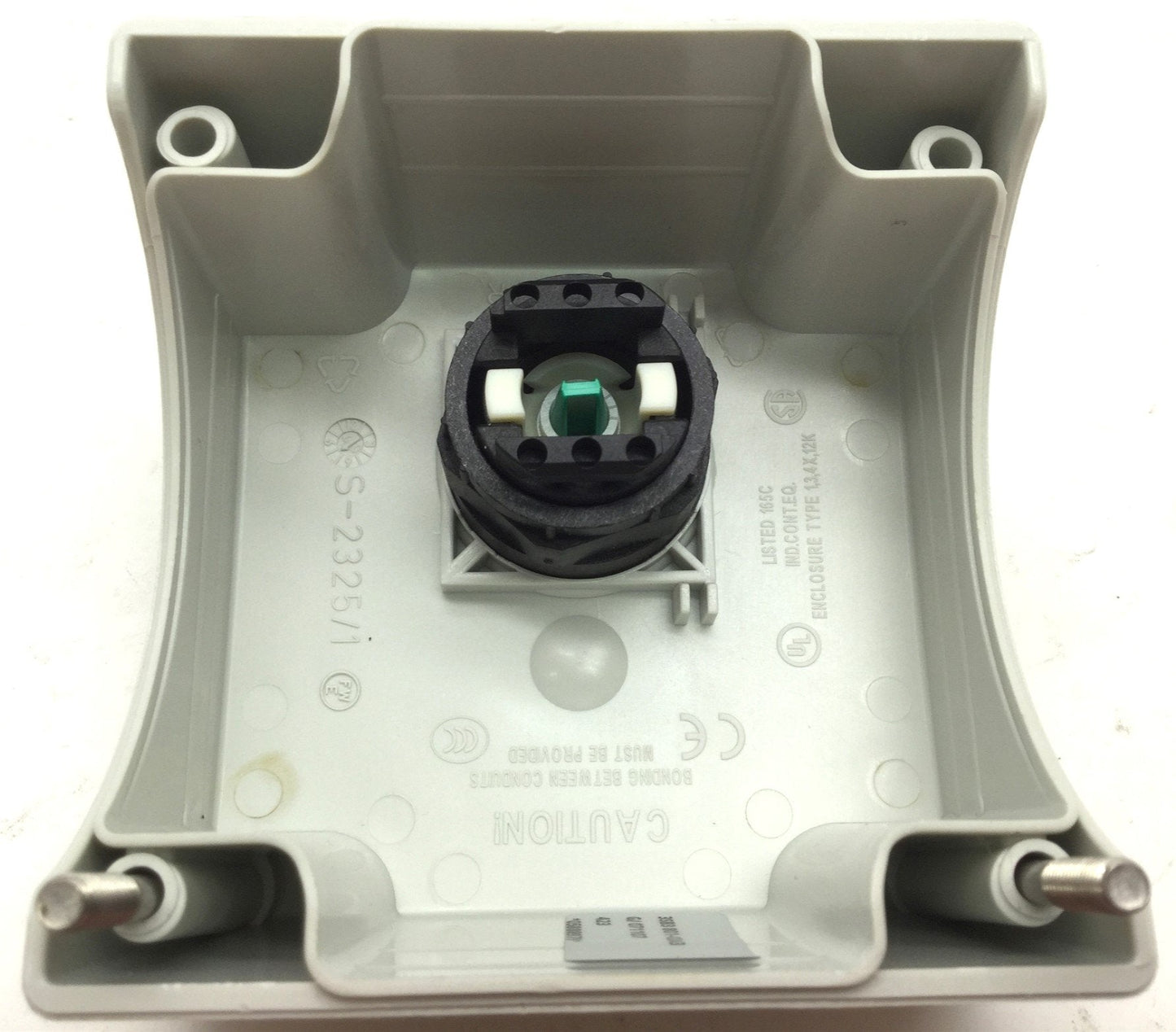 Used Siemens 3SB3 801-0DA3 Push Button Enclosure, Normally Open, Plastic, 3-6A 230V