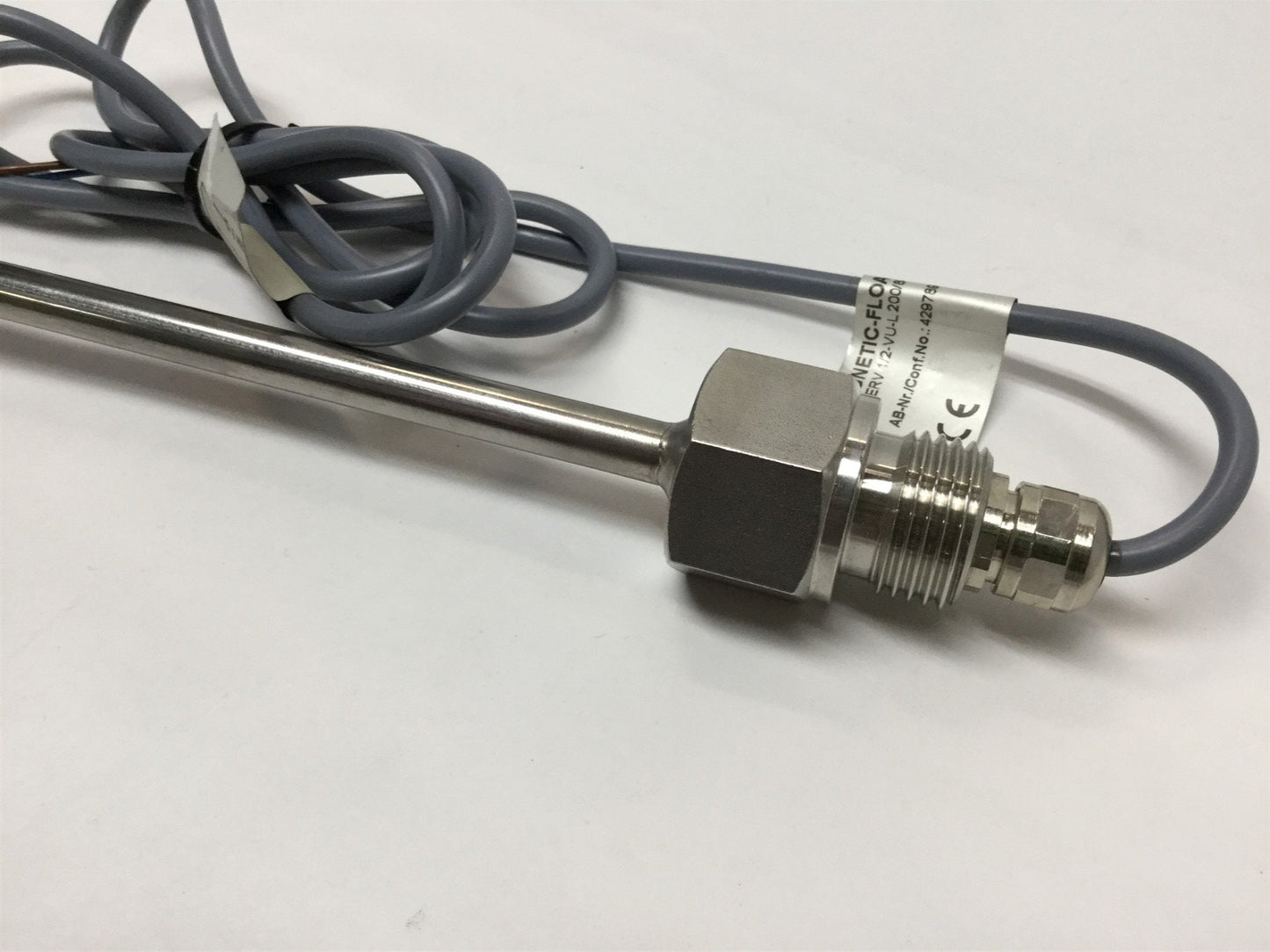 Used KSR Kuebler ERV 1/2-VU-L 200/8-V29A-1 Magnetic Float Switch Liquid Level Sensor