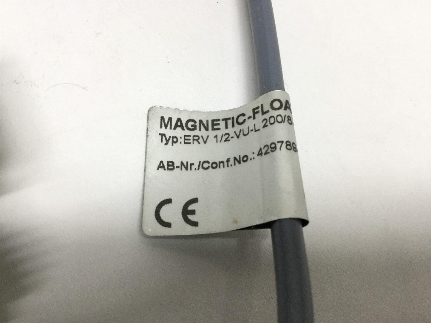 Used KSR Kuebler ERV 1/2-VU-L 200/8-V29A-1 Magnetic Float Switch Liquid Level Sensor