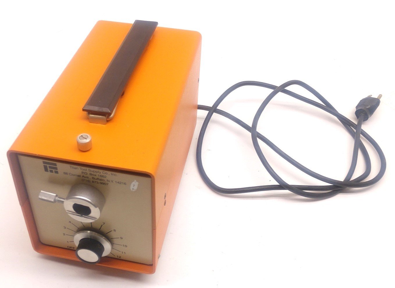 Used Titan Tool Supply F0-150 Optic Light Source, 150W, 115VAC, 3A