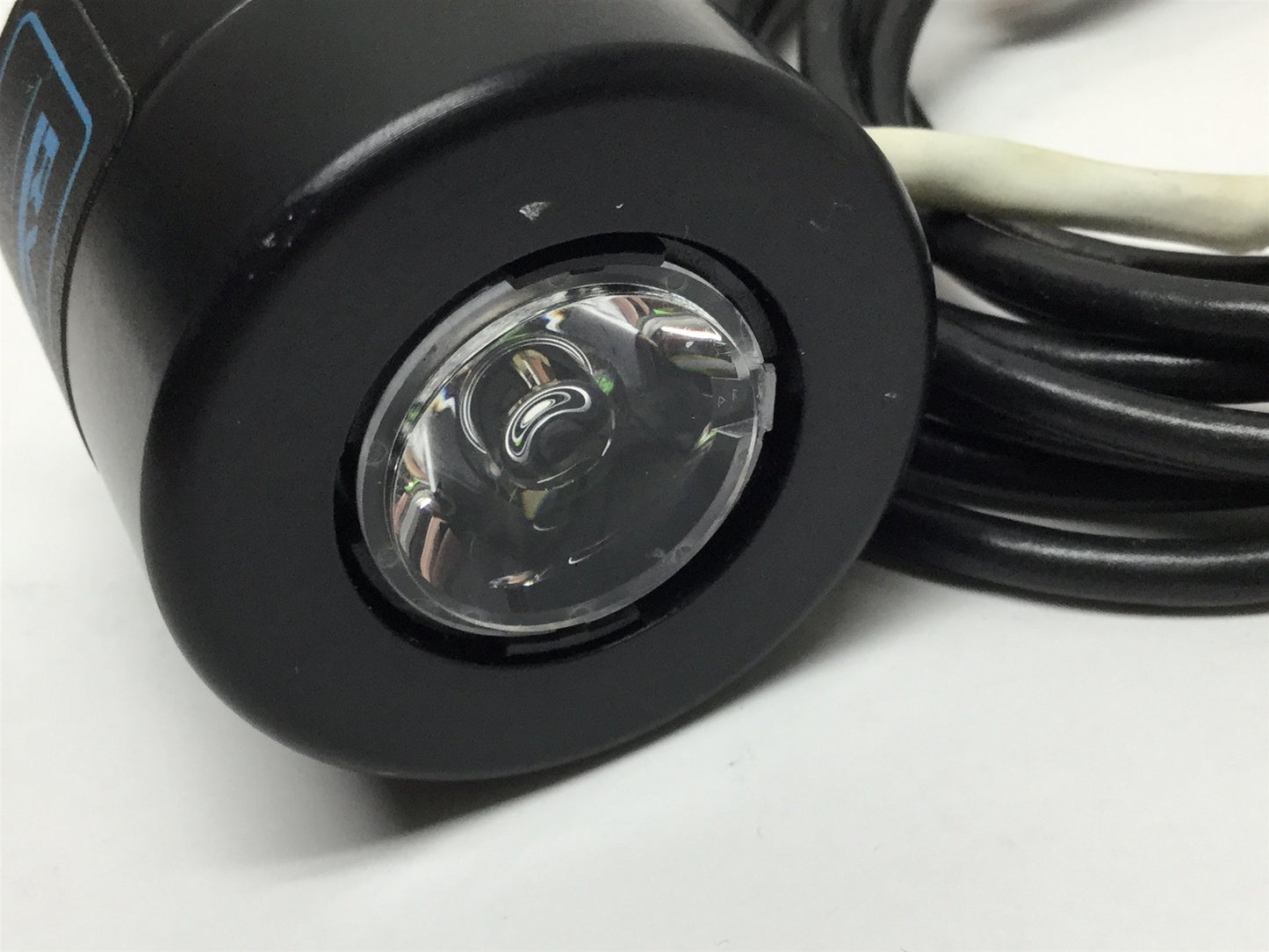 Used RVSI NER 656004 Machine Vision Spot Light, Red LED, Cont: 0.35A, Strobe: 0.5A