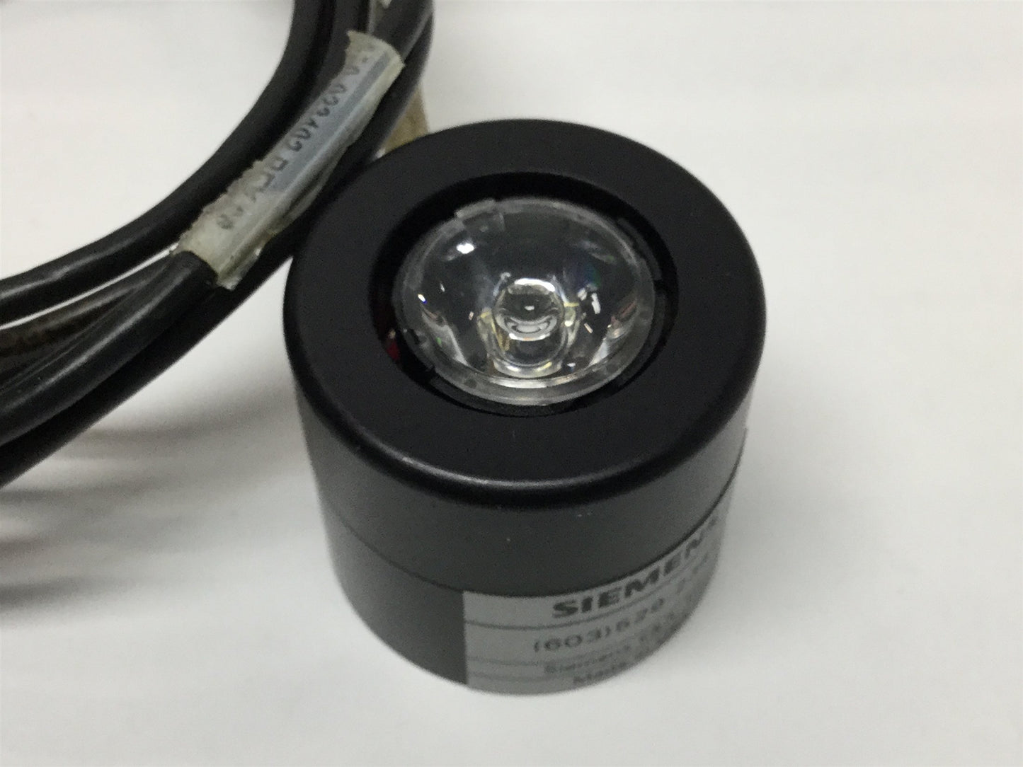 Used Siemens 656003 Machine Vision Spot Light, Red LED, Cont: 0.35A, Strobe: 0.5A