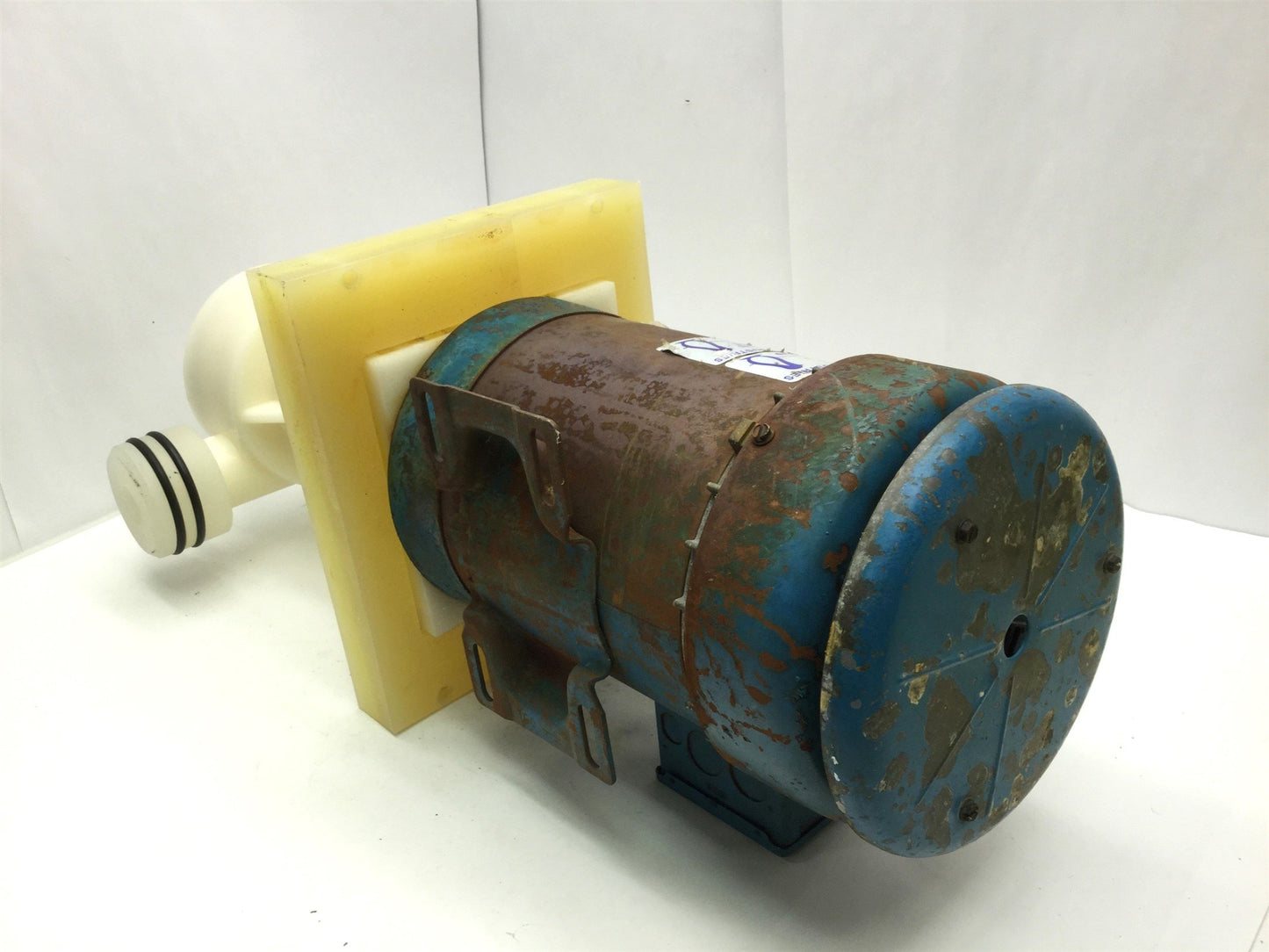 Used Penguin P-3/4BHP Vertical Pump & Motor, 70GPM, 3/4HP, 46' Head, 208-230/460VAC