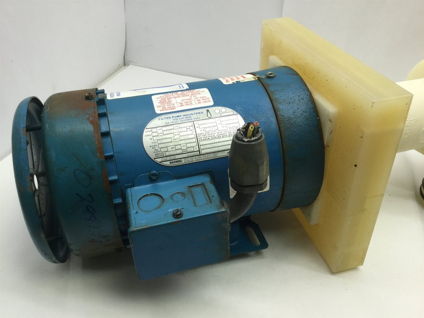 Used Penguin P-3/4BHP Vertical Pump & Motor, 208-230/460VAC, 70GPM, 3/4HP, 46' Head