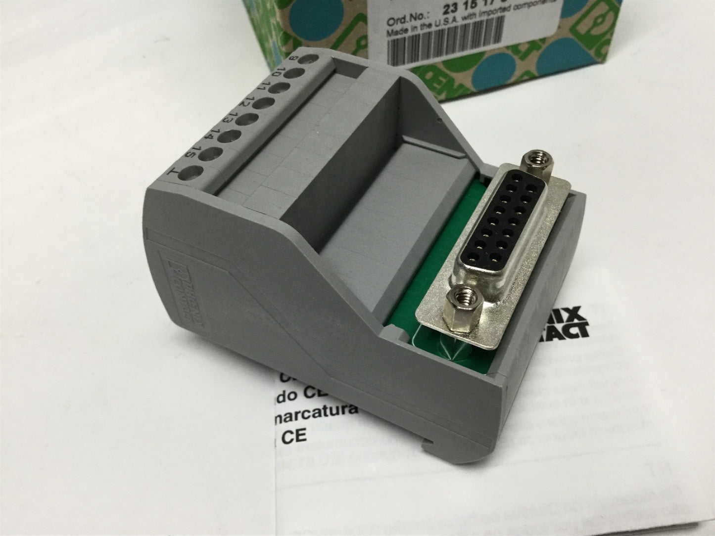 New Phoenix Contact VIP-2/SC/D15SUB/F VARIOFACE Interface Module, 15-Pos, 125V 2A