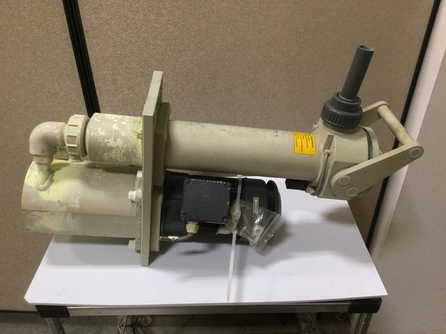 Used Höllmüller HSTP2 Immersion Pump 1.1/50 VK 200-460VAC 60Hz 2P, Dietz Motor