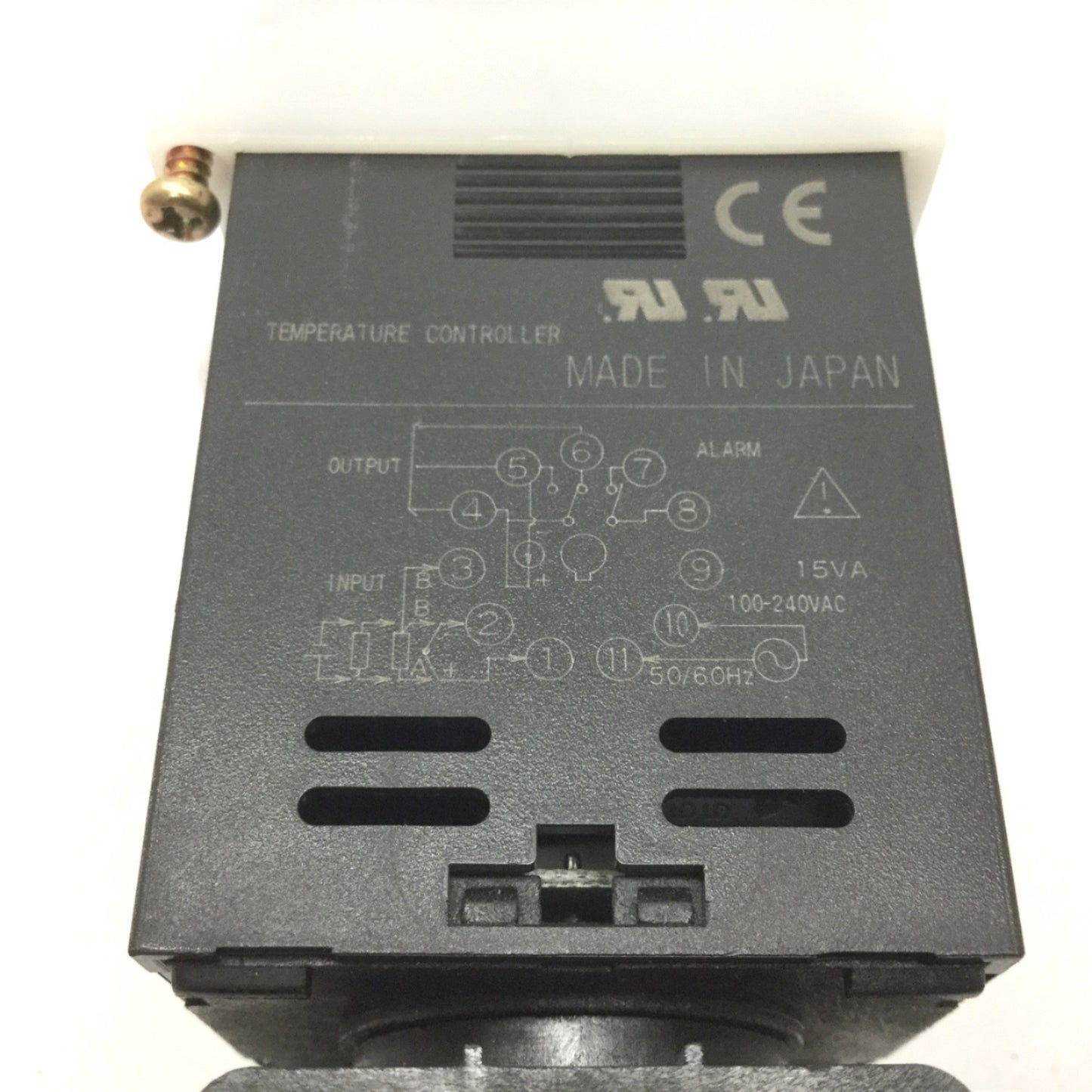 Used Fuji Electric PXZ4RCY2-5VC26-D Temperature Controller, Units: °F, 100-240VAC