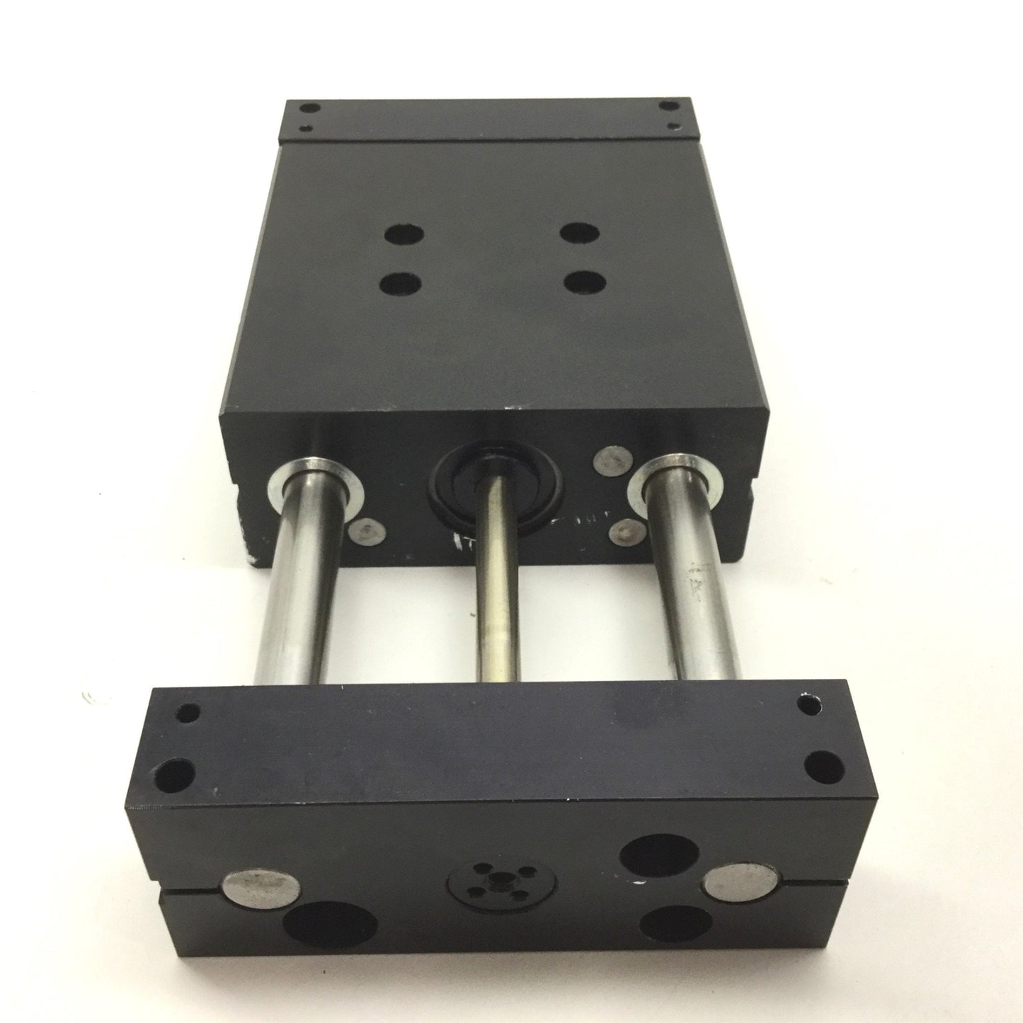 Used Robohand DLB-12-B-B-2-V Pneumatic Base Slide, Bore: 1", Stroke: 2.5", 10-32 M5