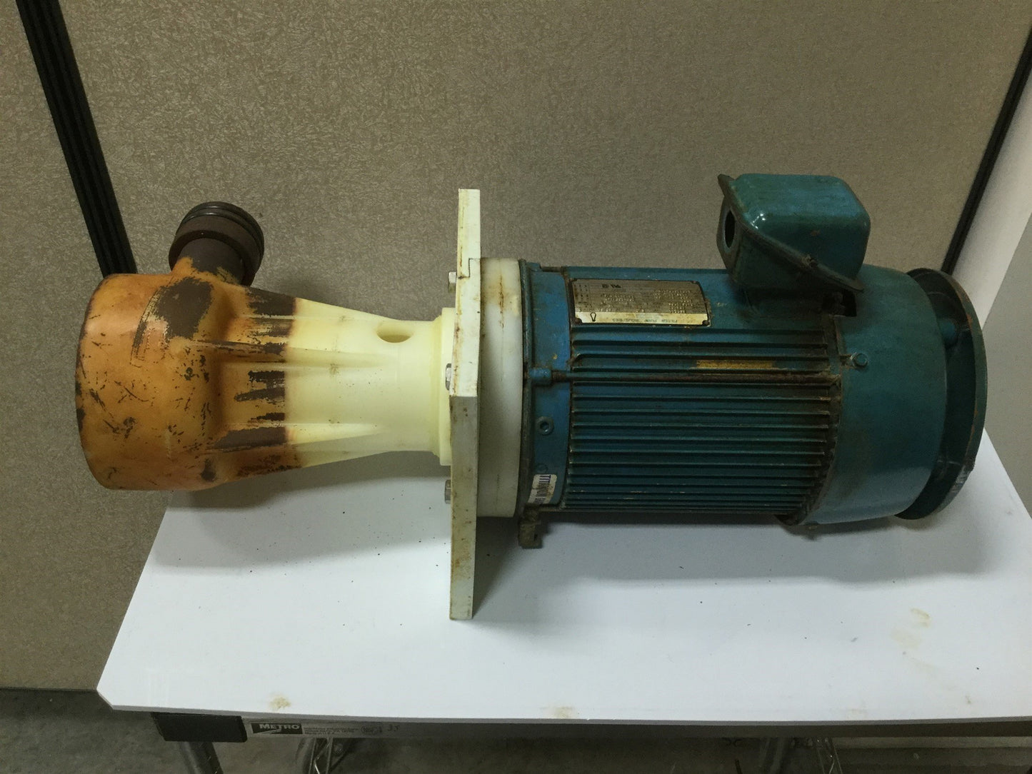 Used Penguin P-5CK Vertical Pump & Motor, 5HP, 172GPM, 208-230/460VAC, 122' Head
