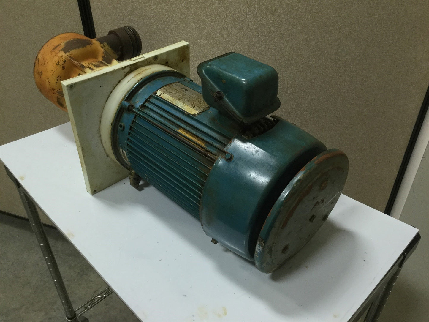 Used Penguin P-5CK Vertical Pump & Motor, 5HP, 172GPM, 208-230/460VAC, 122' Head