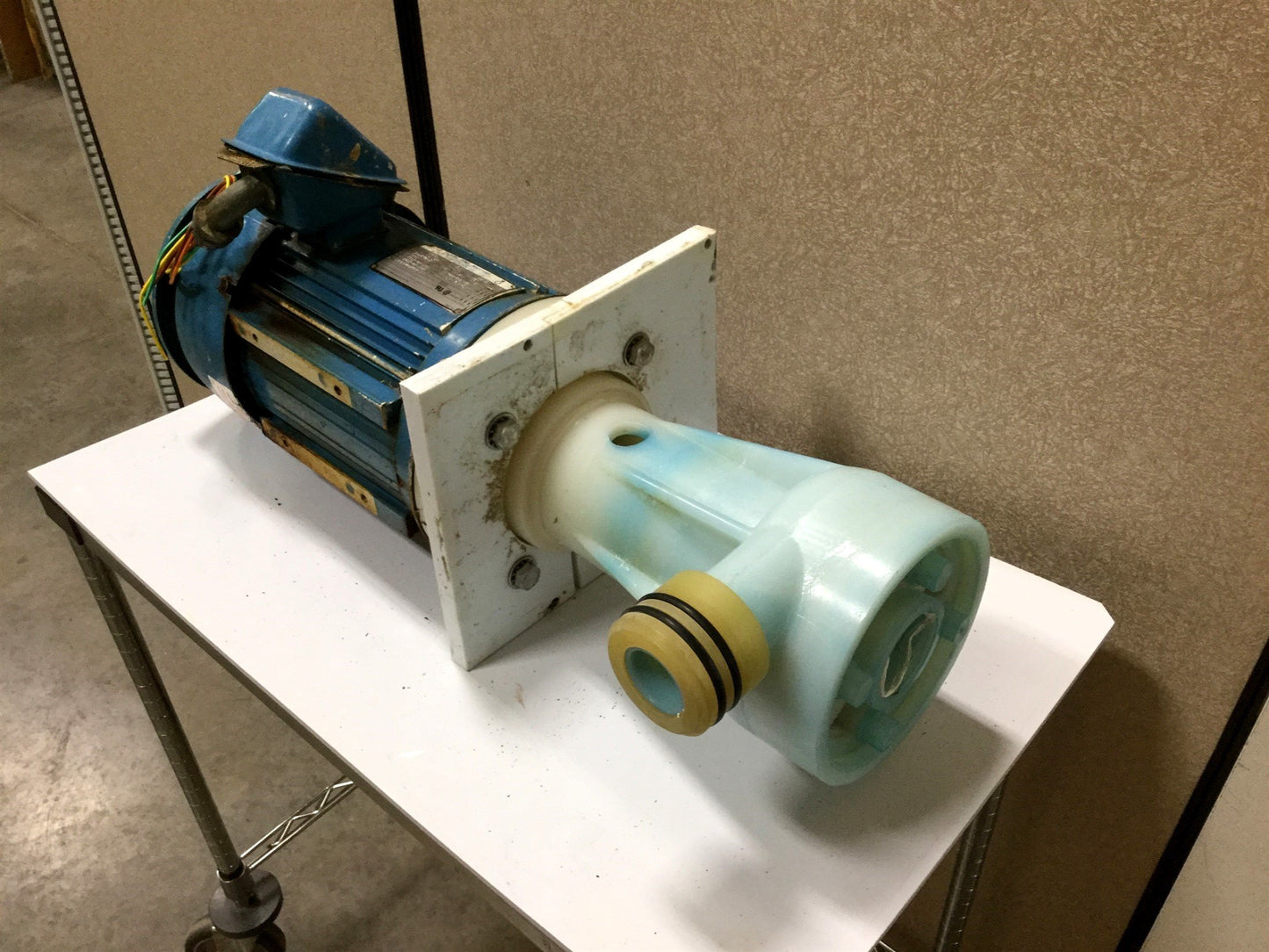 Used Penguin P-5C Vertical Pump & Motor, 172GPM, 5HP, 208-230/460V AC, 122' Head