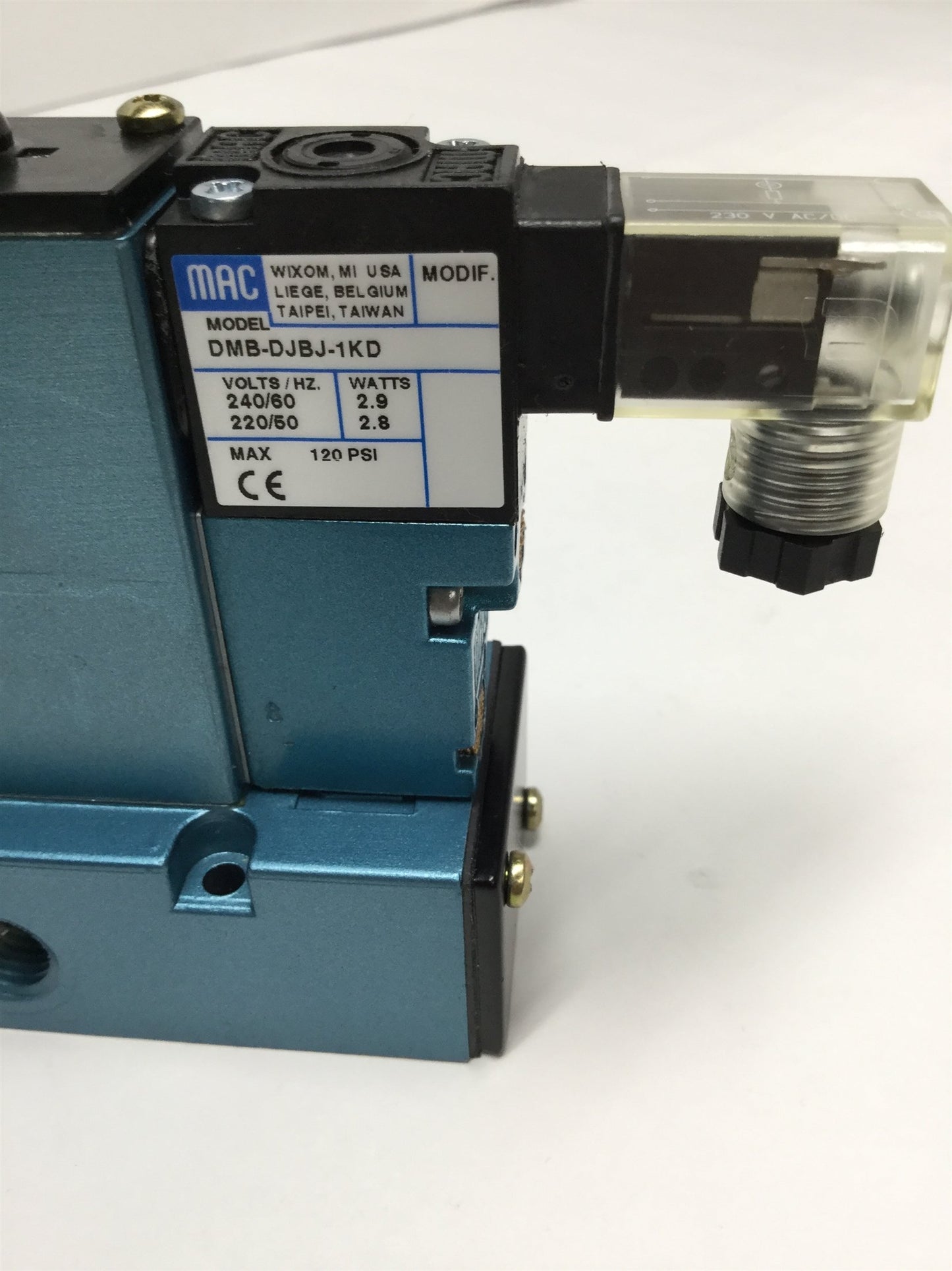 New – Open box MAC 92B-ABA-BAG-DM-DJBJ-1KD Solenoid Valve 230VAC Coil, 20-120psi, 1/4"NPT