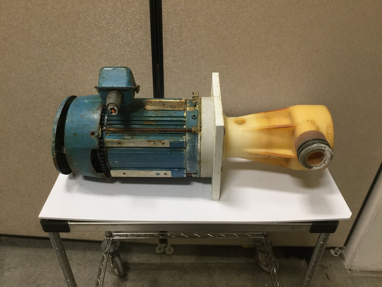 Used Penguin P-5B Vertical Pump & Motor, 172GPM, 5HP, 208-230/460V, 122' Head