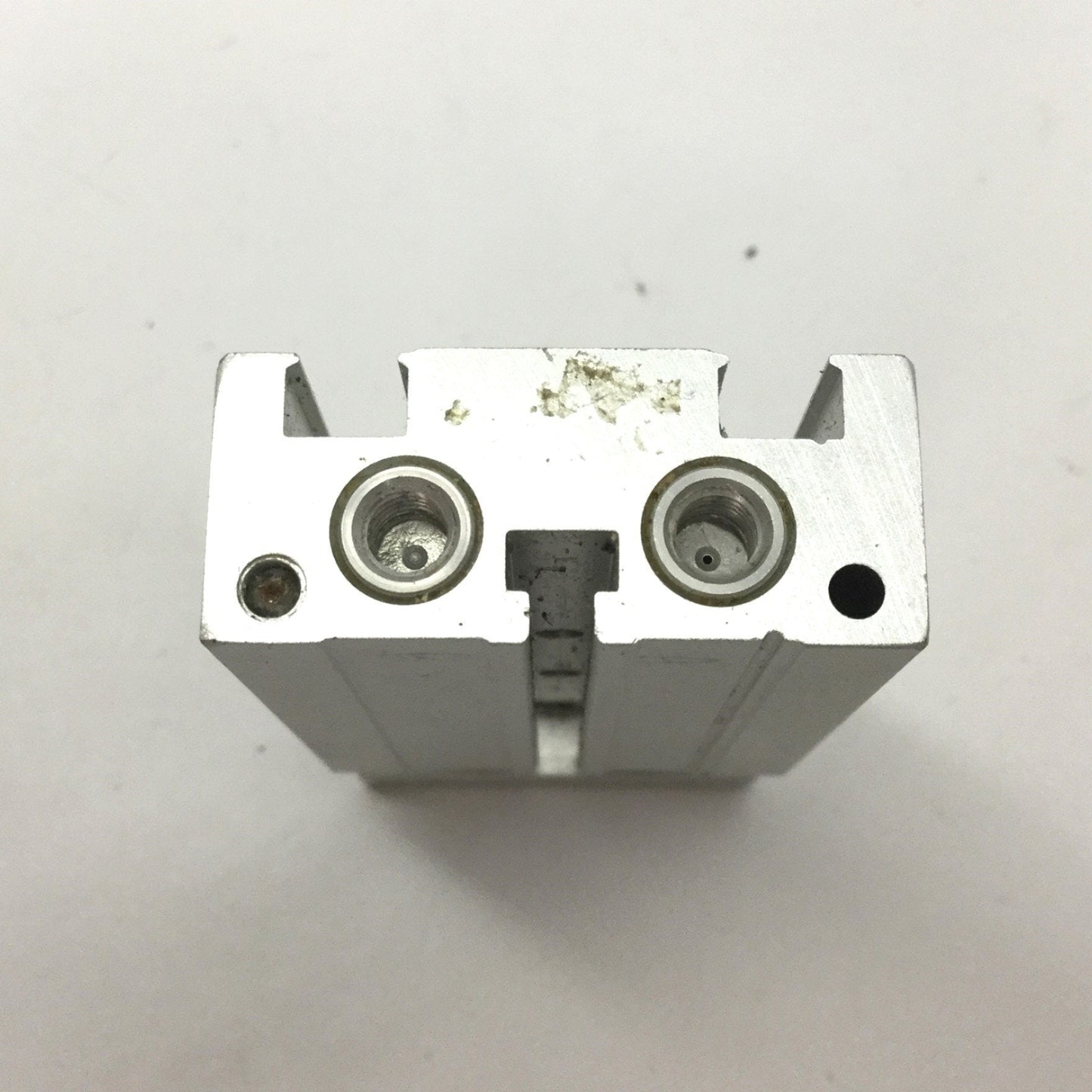 Used SMC CXSM6-10 Double Rod Pneumatic Cylinder, Bore: 6mm, Stroke: 10mm, M5x0.8 Rust