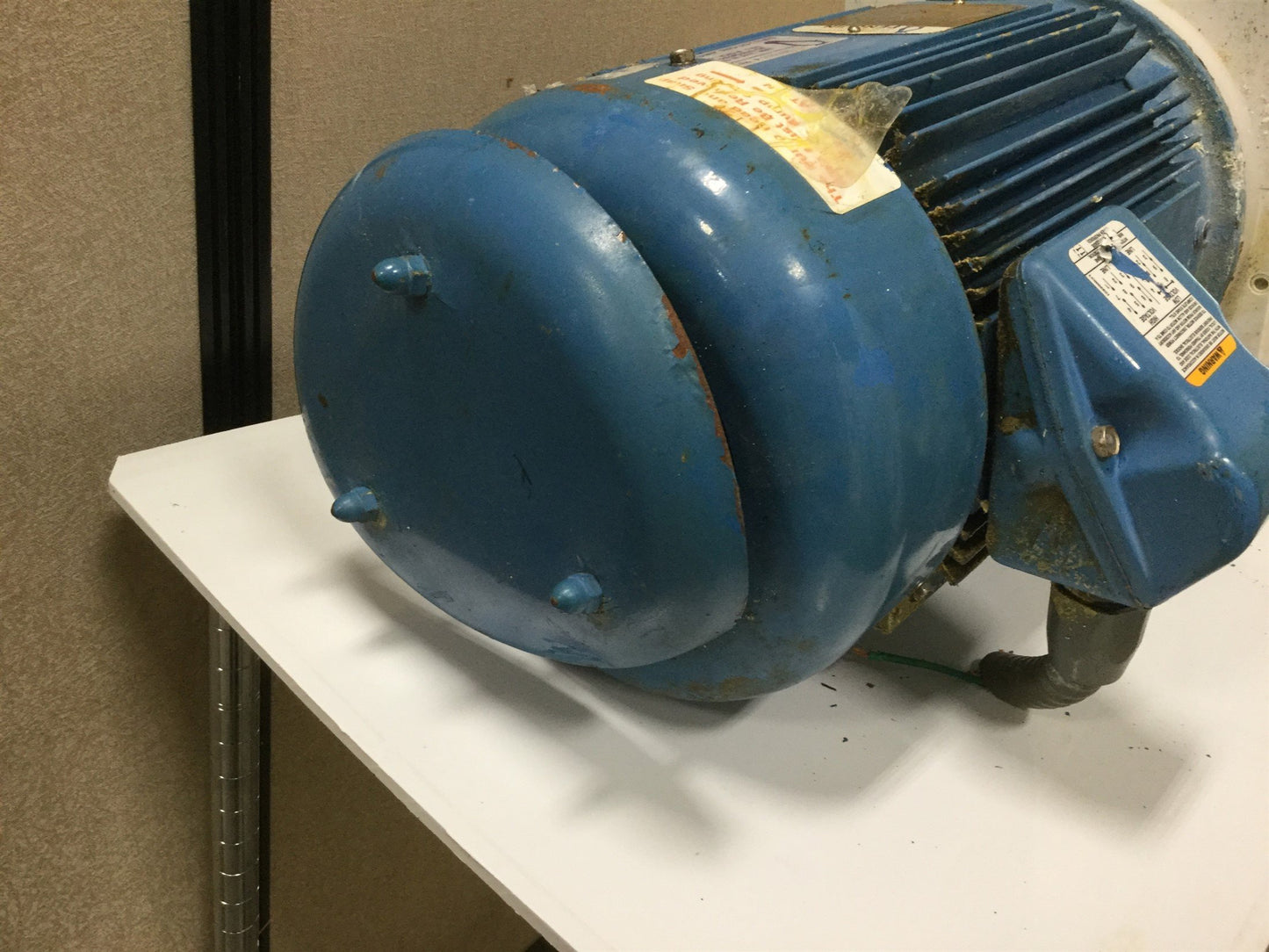 Used Penguin P-5CK Vertical Pump & Motor, 172GPM, 5HP, 190/380VAC, 122' Head
