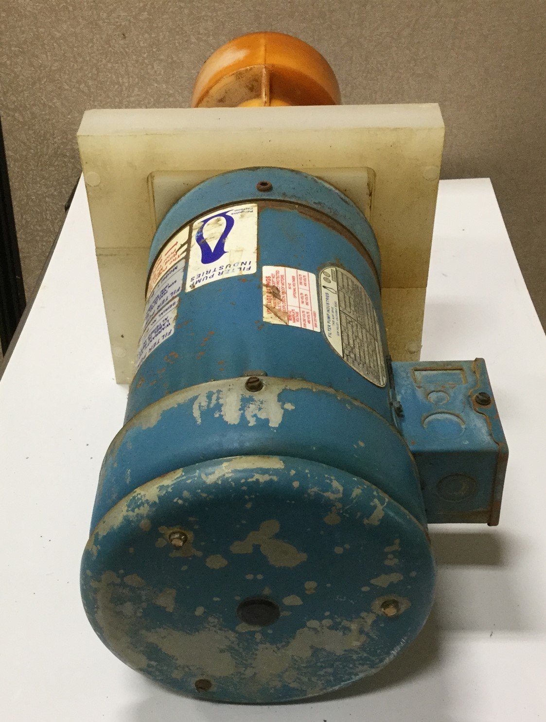 Used Penguin P-2B Vertical Pump & Motor, 208-230/460VAC, 2HP, 69' Head, 112GPM