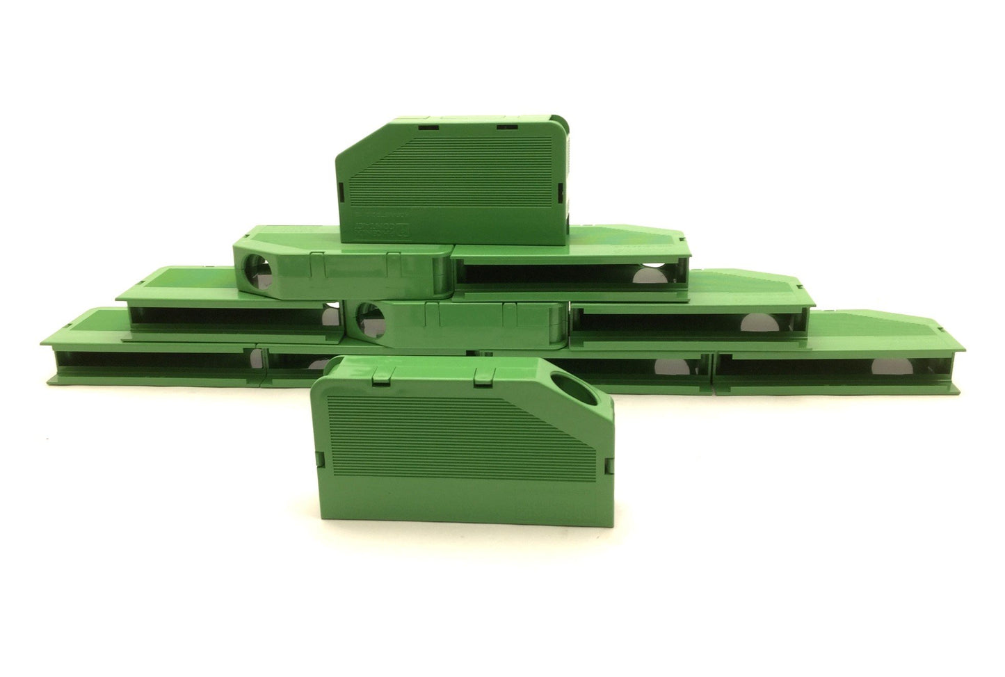 New – Open box Lot of 12 Phoenix Contact KGS-MSTB 2,5/18 Cable Housing, 16-Pos, *No Hardware*