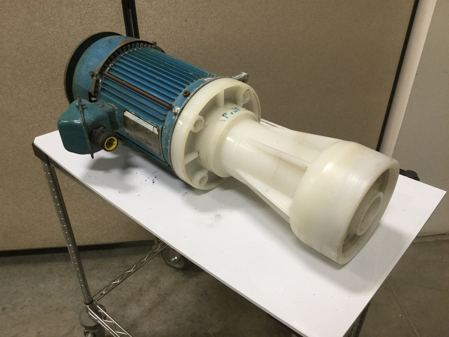 Used Penguin P-5CK Vertical Pump & 5HP Motor, 208-230/460V 122' Head 172GPM