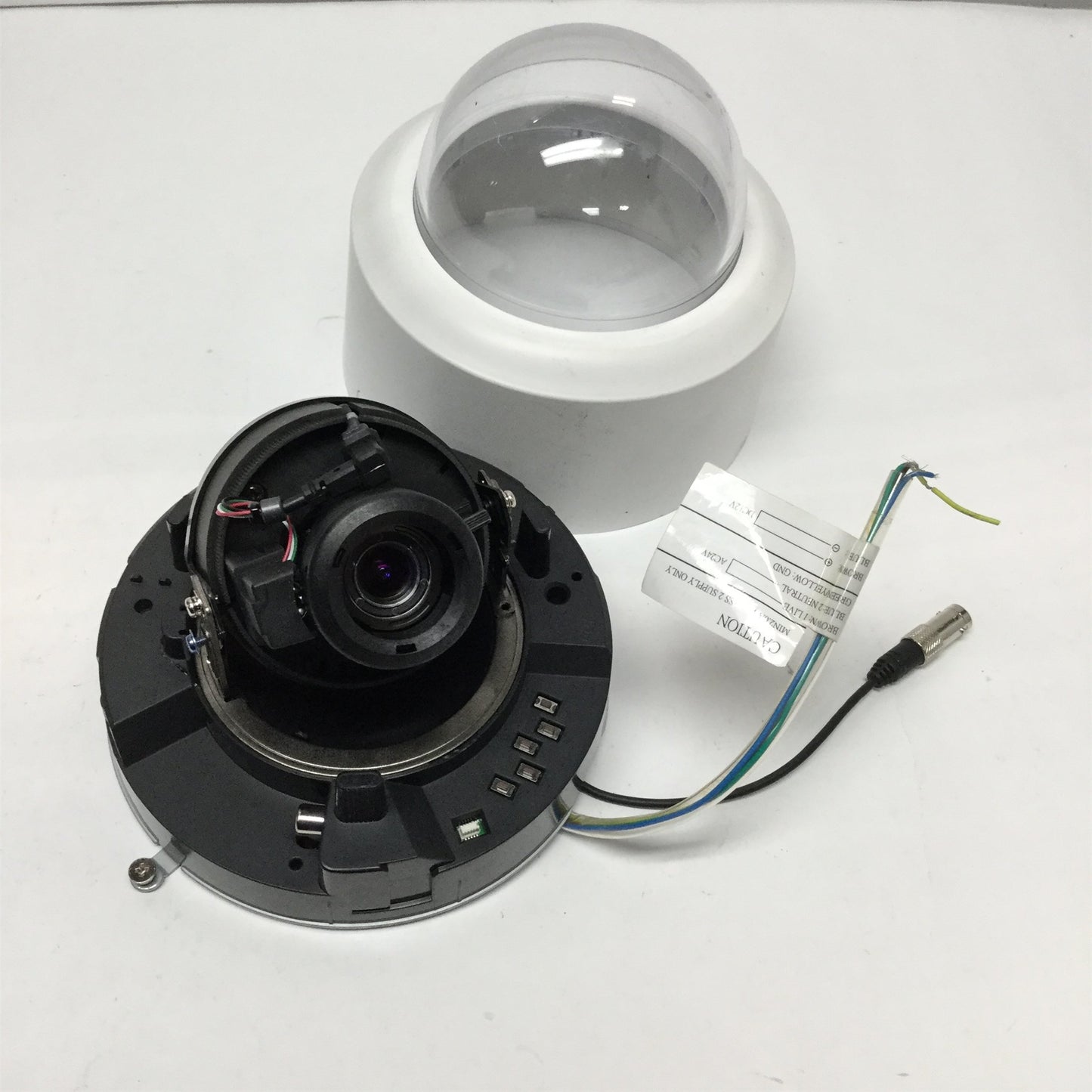 Used Pelco IS21-DWSV8F Camclosure Color CCTV Day/Night Dome Camera *Broken Clips*