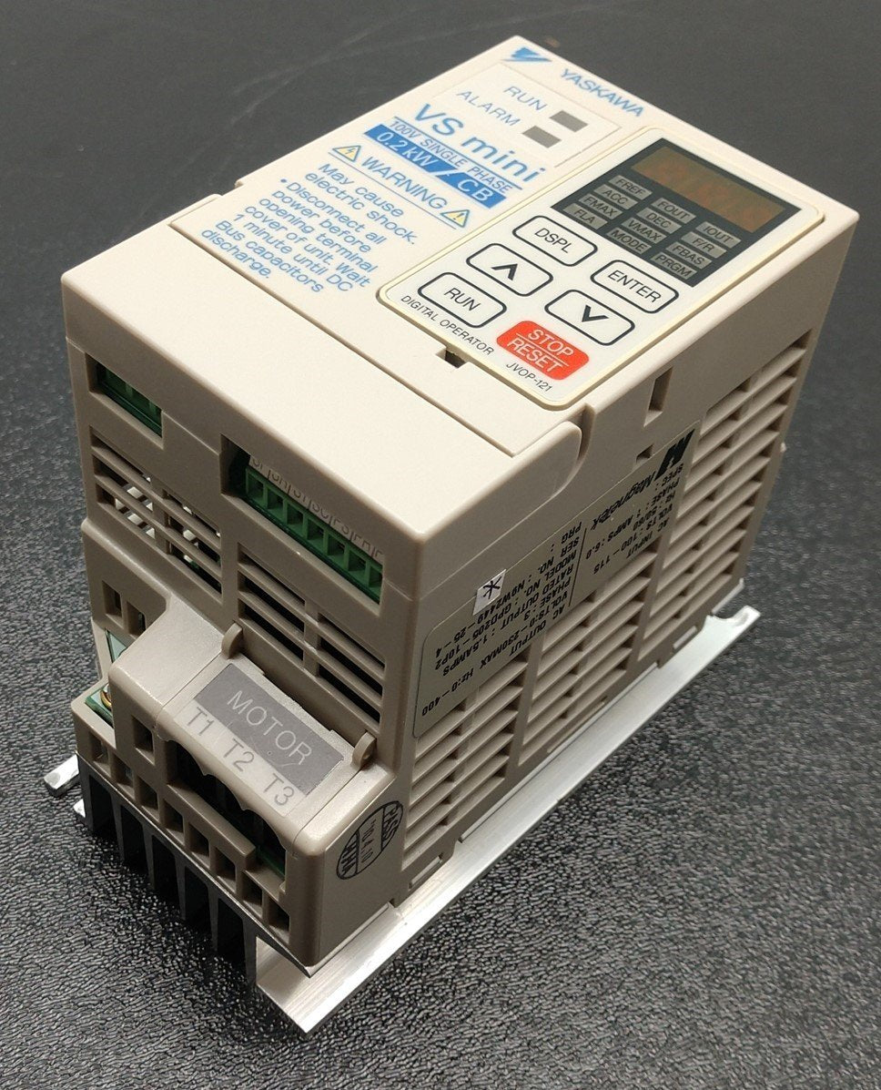 Used Yaskawa GPD205-10P1 VS Mini Drive, 100V Single Phase Input, 3 Phase Output