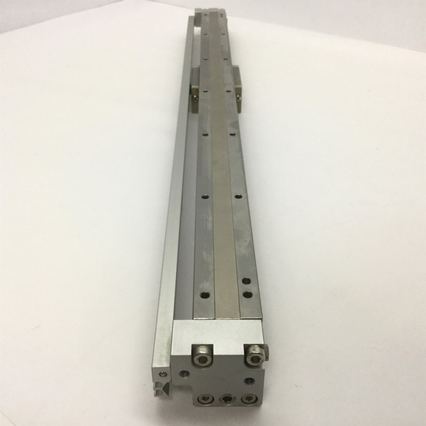 Used SMC MXY12-500-X1109 Pneumatic Slide Table, Stroke 500mm, Bore 12mm, 0.2-0.55MPa