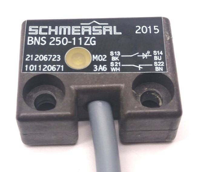 Used Schmersal BNS 250-11ZG Non-Contact Safety Sensor 1NC & 1NO Multiple Reed Switch