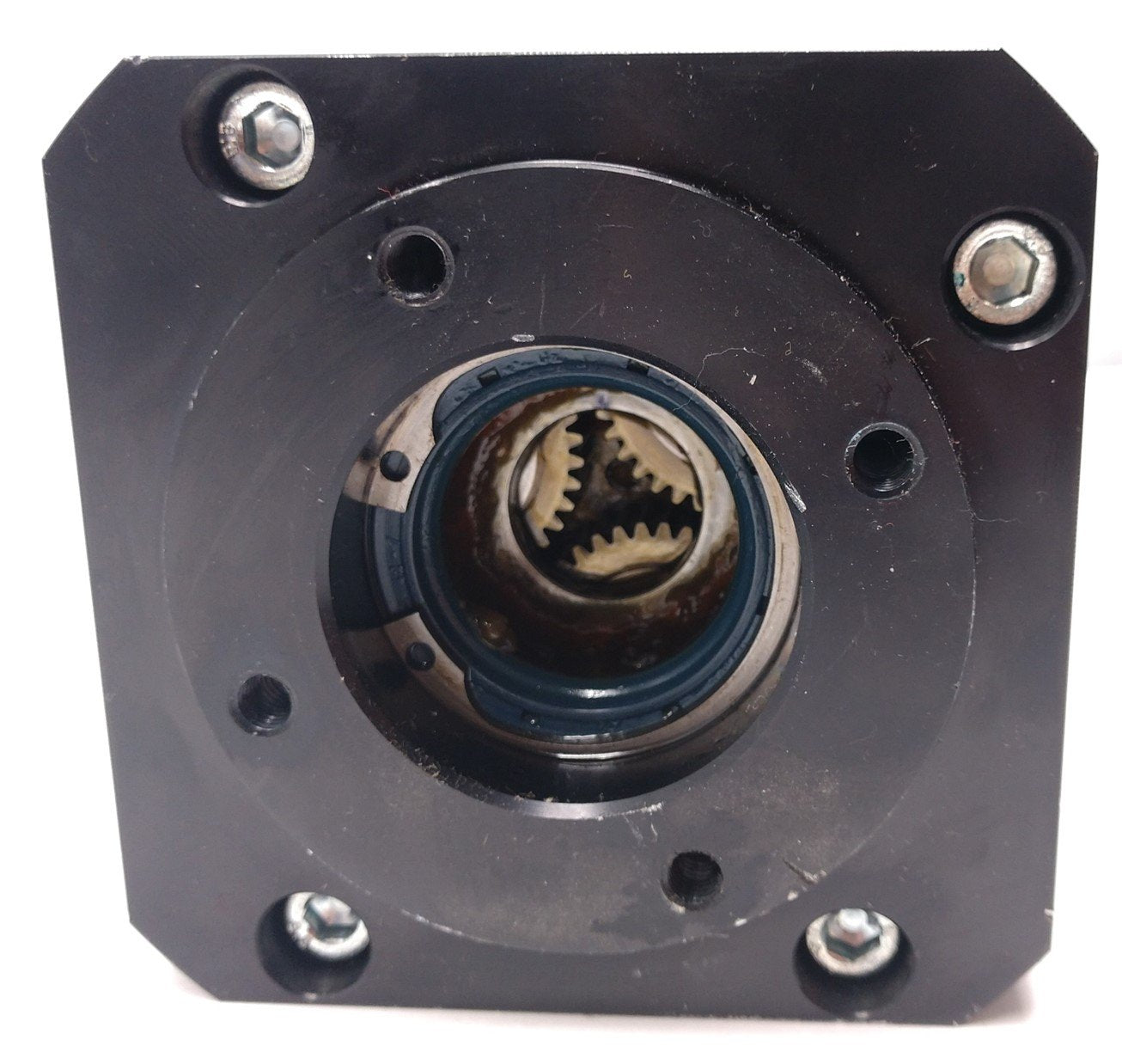 Used Parker Gearhead, Shaft Diameter: 14mm, NEMA 34, *For Parts*