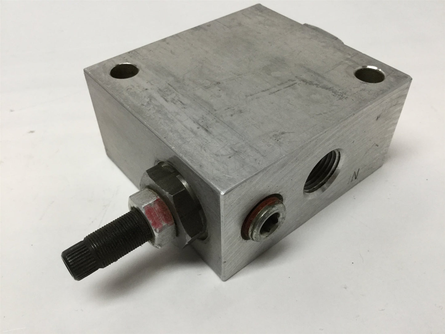 Used Comatrol 2F74-P3-3-8S Cartridge Valve Pressure Compensated Fluid Control 3/8"NPT