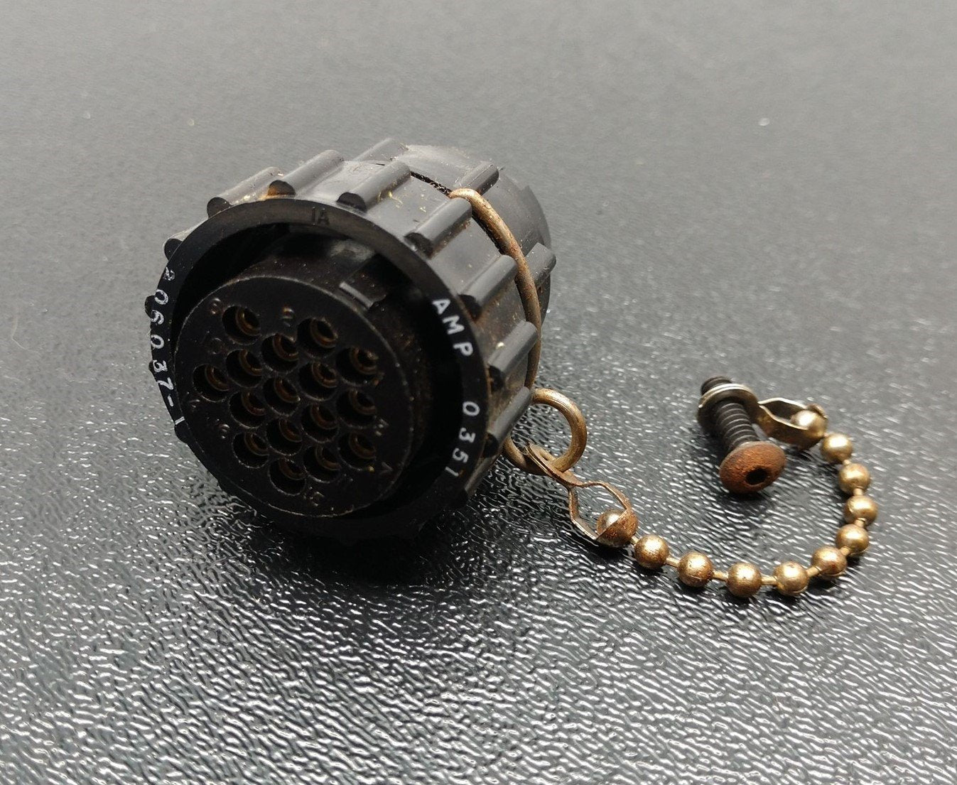 Used Adept Tech 10335-01060 MCP 3 BYPASS Termination Plug, 16-Pin, Female