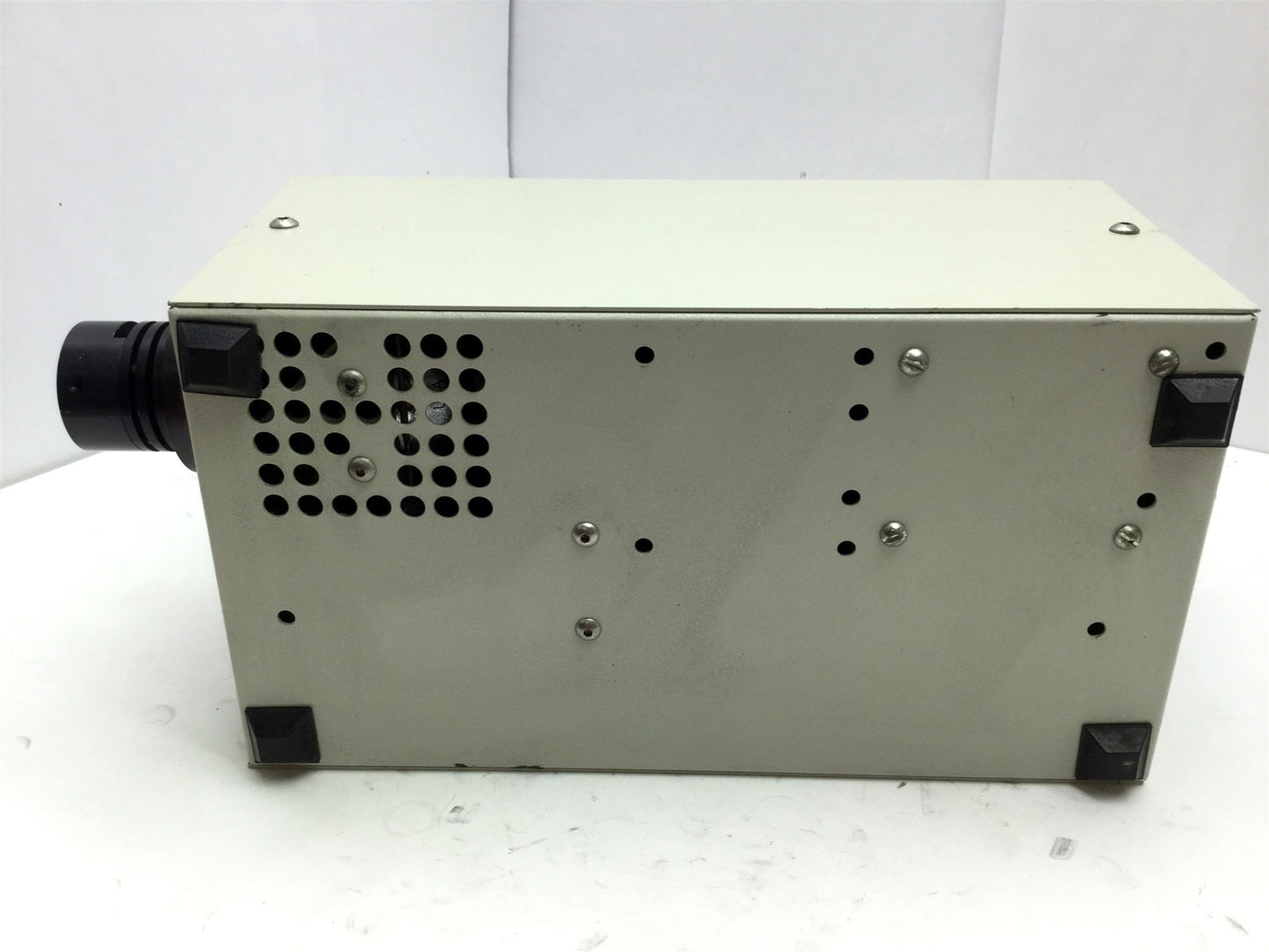 Used Advanced Imaging DLC-6100 Fiber Optic Light Source Current LCD, 115VAC, 8mm Out