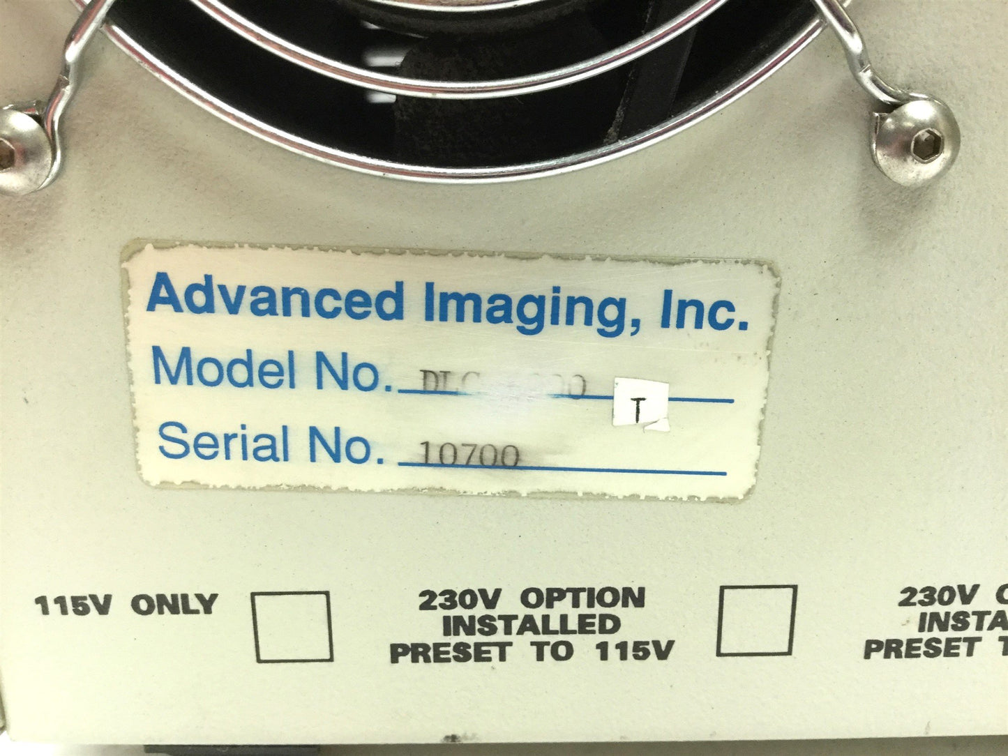 Used Advanced Imaging DLC-6100 Fiber Optic Light Source Current LCD, 115VAC, 8mm Out