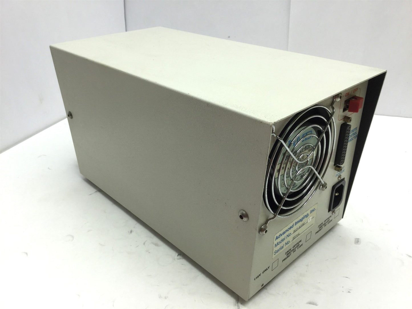 Used Advanced Imaging DLC-6100 Fiber Optic Light Source Current LCD, 115VAC, 18mm Out