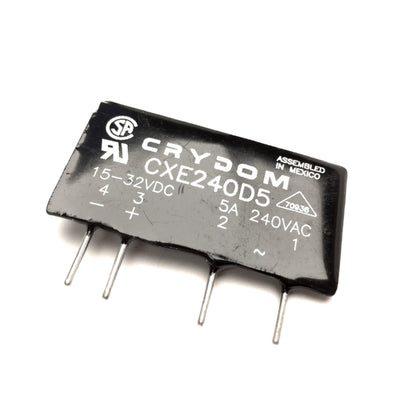 New – Open box Crydom CXE240D5 Solid State Relay 15-32VDC Input 240VAC 5A Load Rating PCB Mount