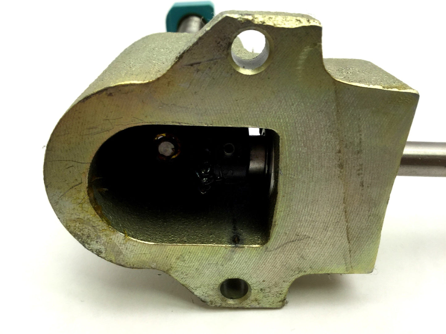 Used Nikon V-12B Right Angle Gear Shaft & Screw D1: 9mm L1: 359mm D2: 13mm L2: 142mm