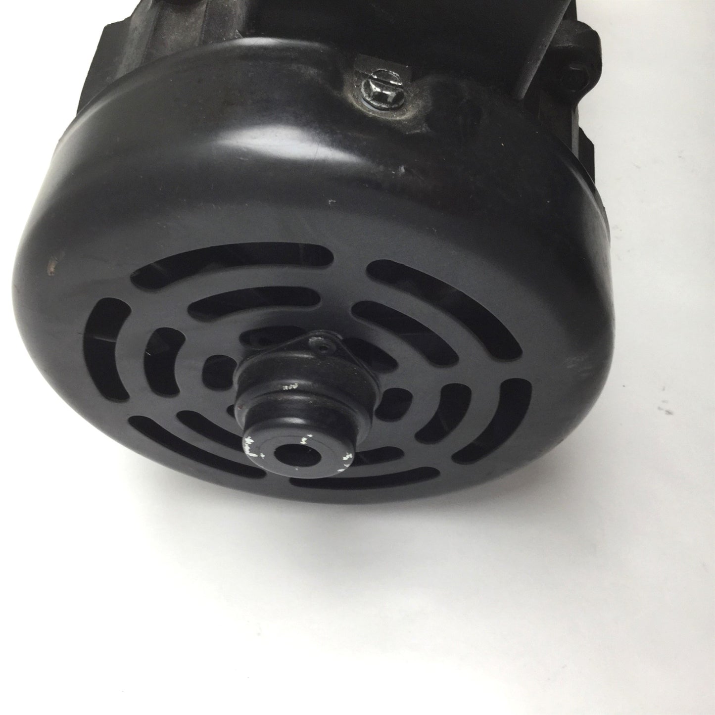 Used Fincor 9207509TFB DC Motor, 90VDC, Frame: 56C, Power: 3/4HP, Shaft: 5/8"