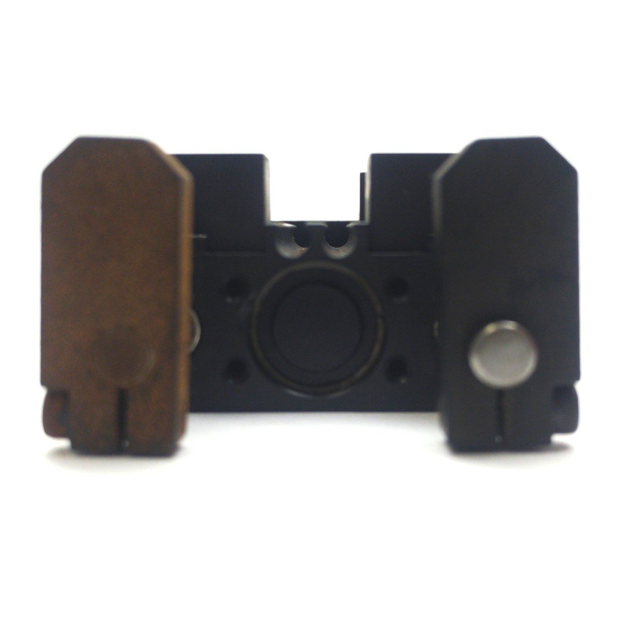 Used Destaco DLT-06-E-C-.25-V-S Robohand Block Thruster .25" Stroke 100PSI *Corrosion