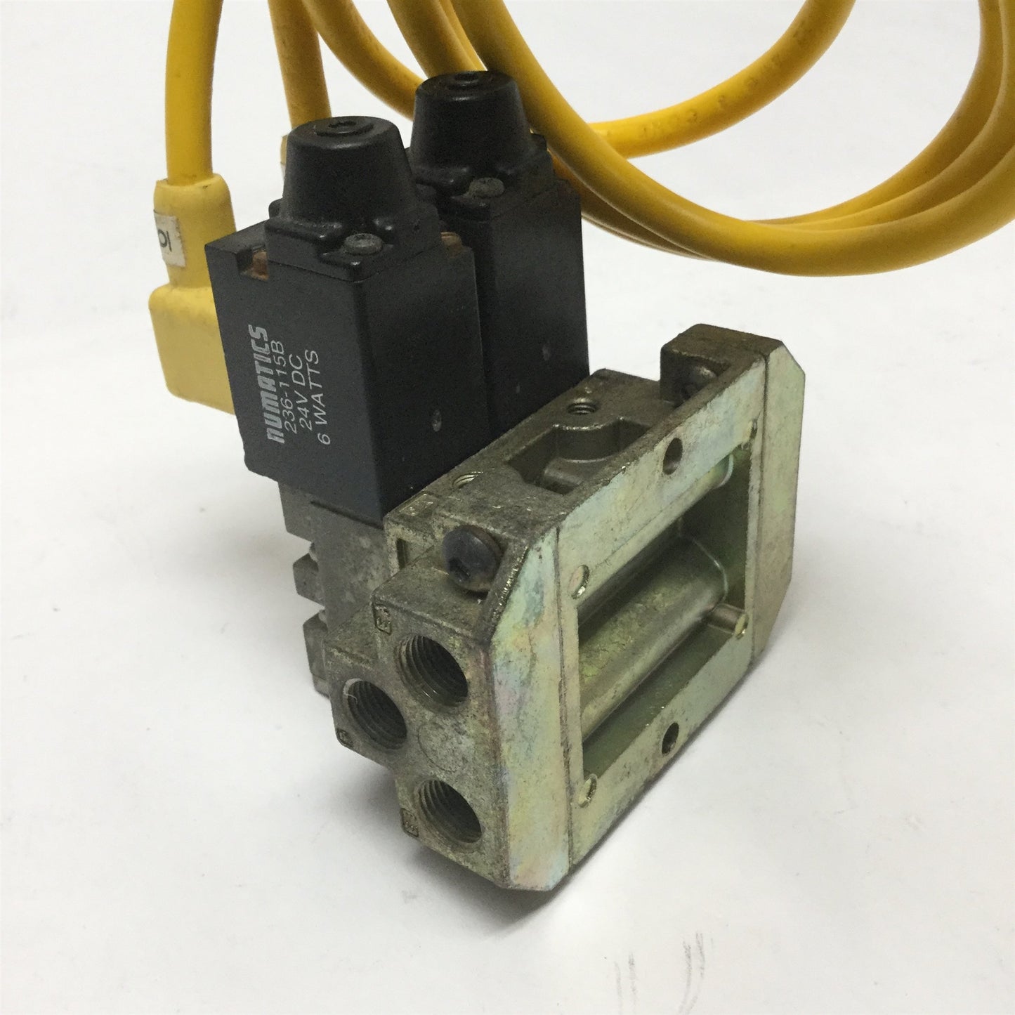 Used Numatics 031SA400E Solenoid Air Valves (x2) on Base 1/8 NPT, 150psi, 24VDC Coil