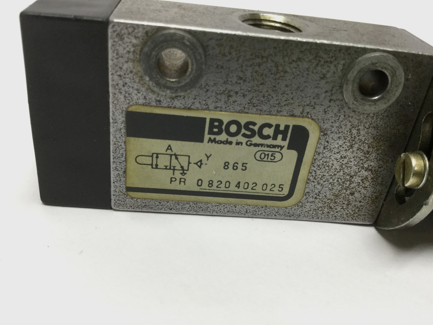 Used Bosch Rexroth 0820402025 Mechanical Directional Valve, 2/3, Green Pushbutton