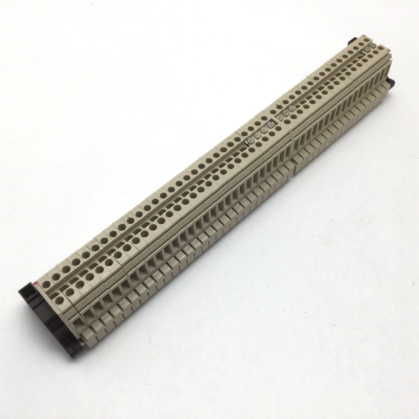 Used Lot of 45 Legrand Viking 370 Terminal Blocks, Rating: 600V 30A, 10AWG or Less
