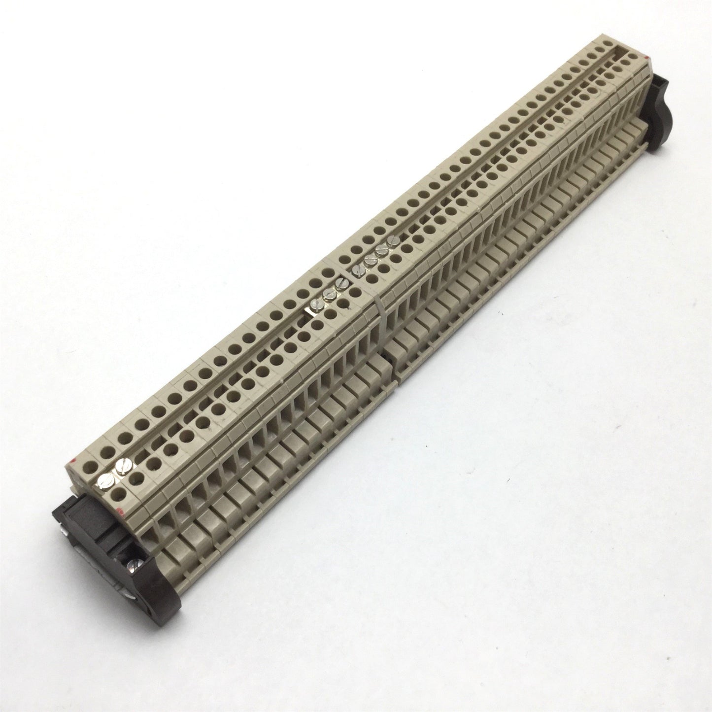 Used Lot of 45 Legrand Viking 370 Terminal Blocks, Rating: 600V 30A, 10AWG or Less