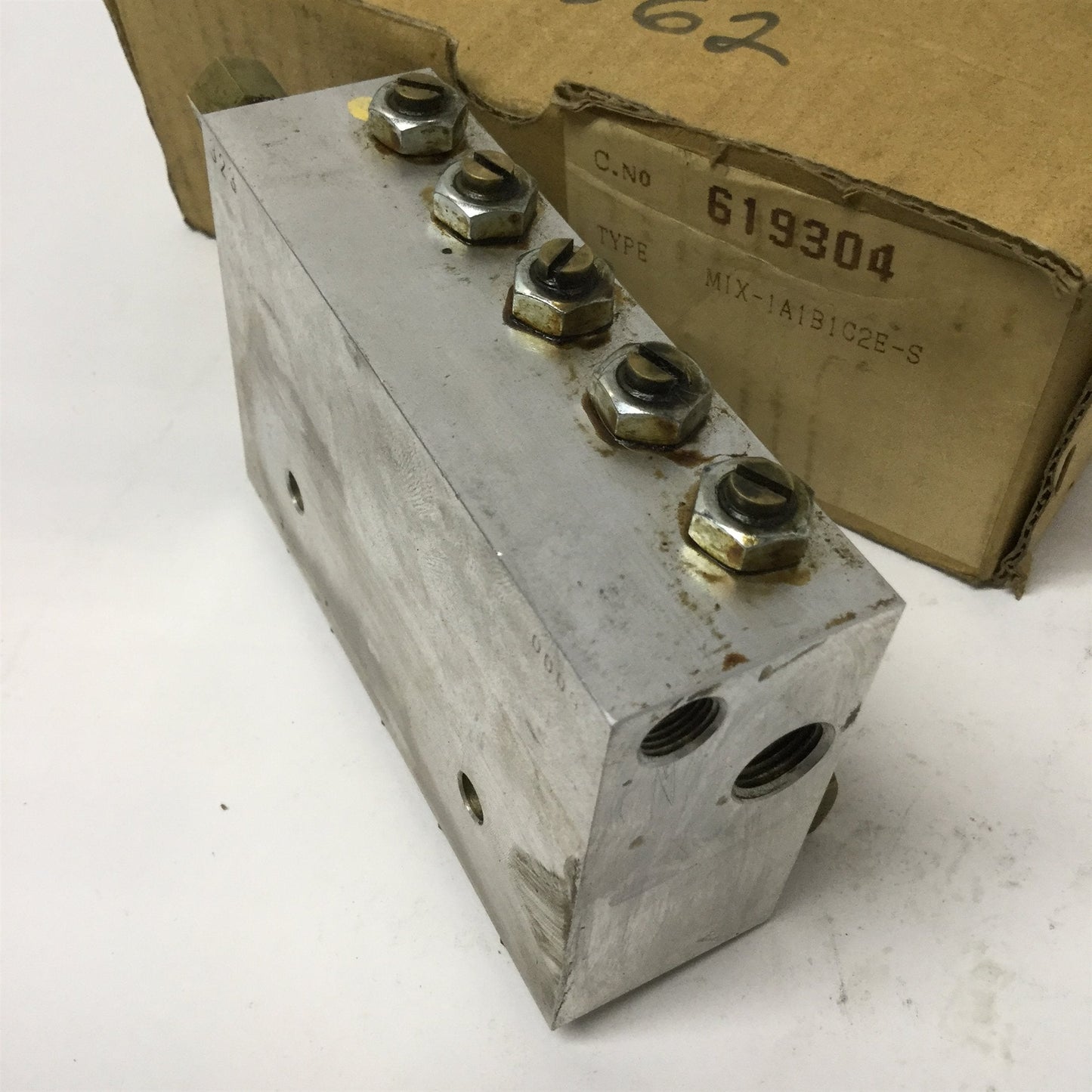 Used Mazak G77LA000380 Lube Mixing Valve Block CNC Machine Part (.01,.03,.05,.2,.2,)