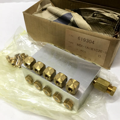 New Mazak G77LA000380 Lube Mixing Valve Block CNC Machine Part (.01,.03,.05,.2,.2,)