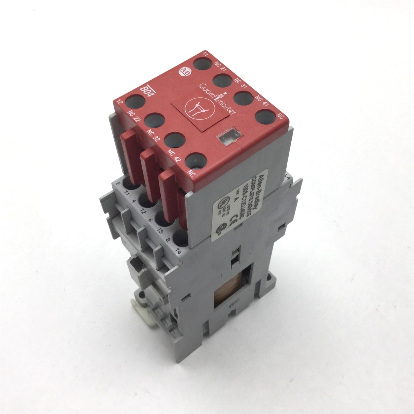 Used Allen Bradley 100S-C12DJ404C Safety Contactor Relay, 4-Pole, Coil: 24VDC