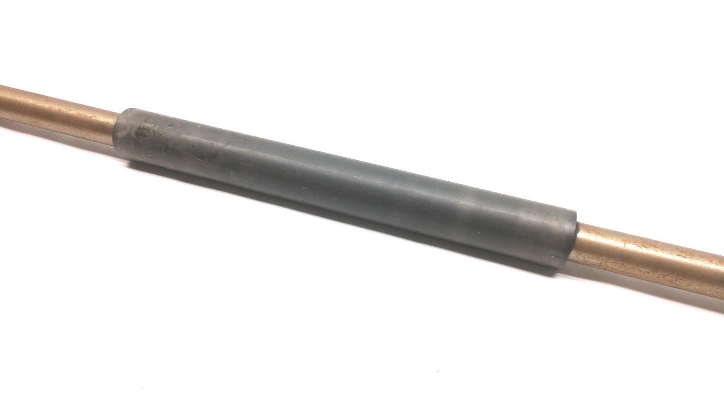 Used Conveyor Roller, 12.5" Roller Length, 1.5" Diameter, Total Length: 30.25"