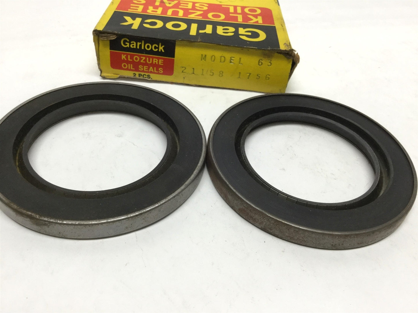 New – Open box Lot of 2 Garlock 63X1756 Klozure Oil Shaft Seal 2.438" Bore x 3.75" OD x 0.375"W