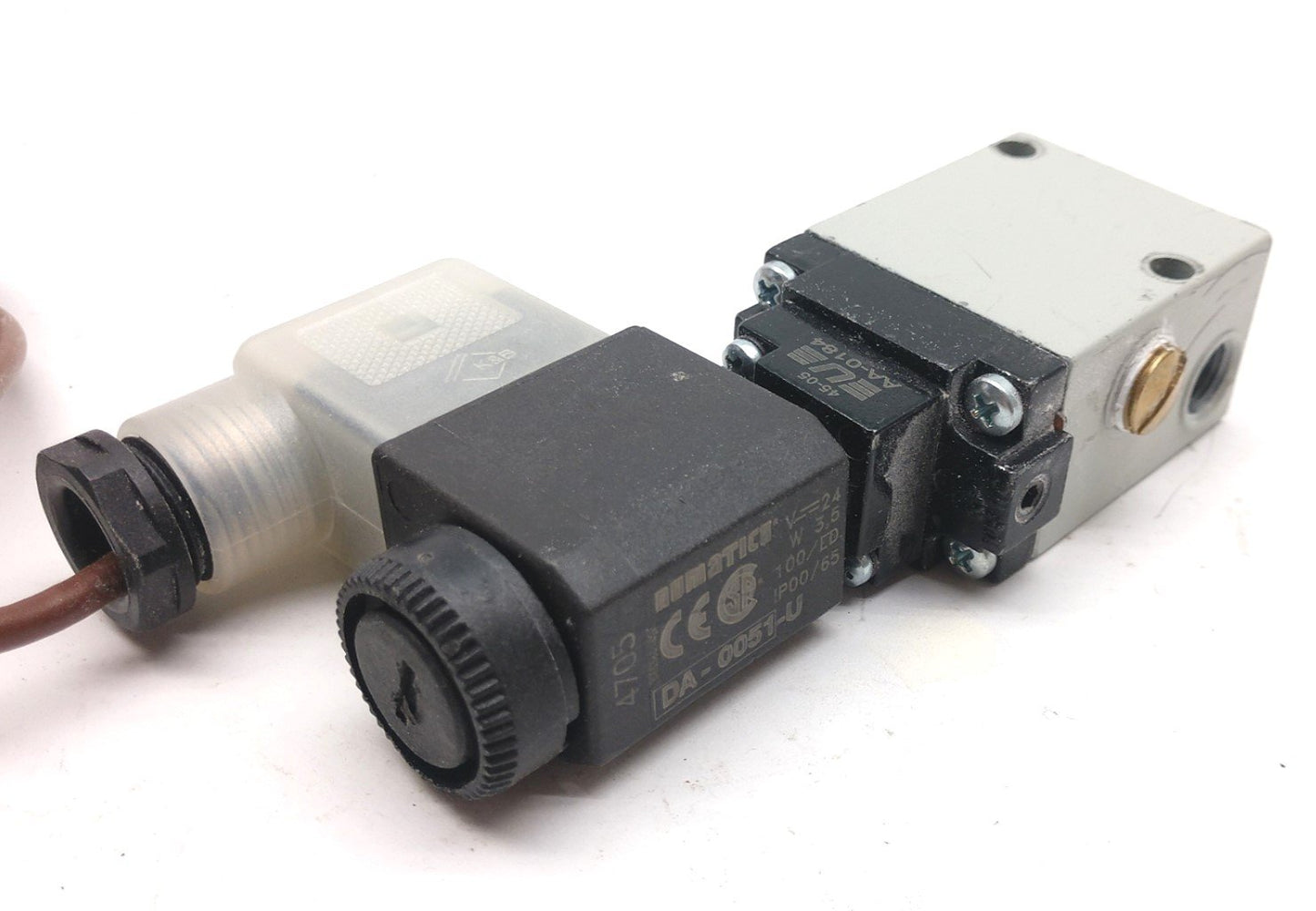 Used Numatics NAF250004N000F Solenoid Valve, Coil: 24VDC, Pressure: 24-145 PSIG