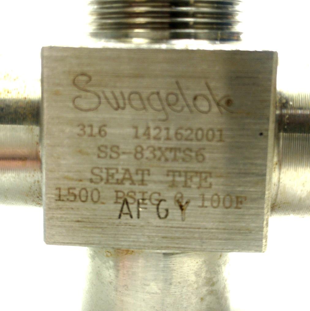 Used Swagelok SS-83XTS6 3-Way Ball Valve 1500PSI Ports: 2x 3/8" Hose 1/4"NPT 316 SS