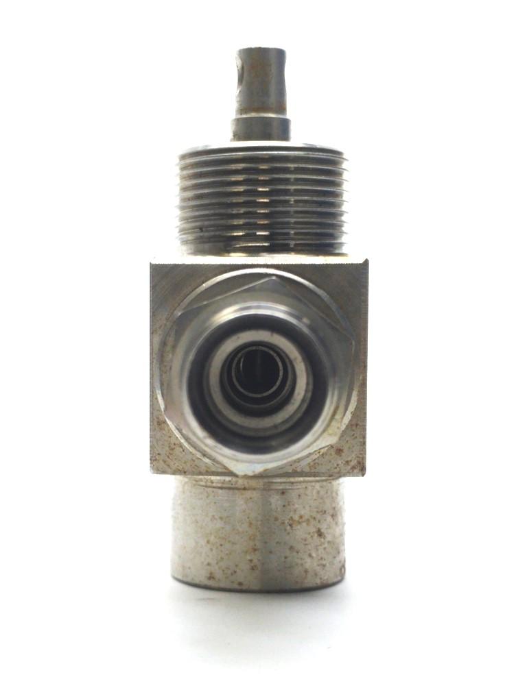 Used Swagelok SS-83XTS6-51DDM 3-Way Ball Valve, 1500PSI, 2x 3/8" Hose 1/4"NPT, 316 SS
