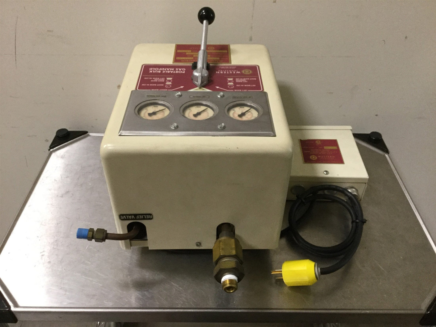 Used Western Innovator LC-7-2 Manifold for Nitrogen, Two Cylinders, 350 PSI 120°F